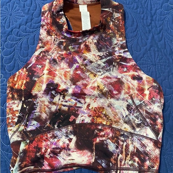 Lululemon Tank - Picture 1 of 4